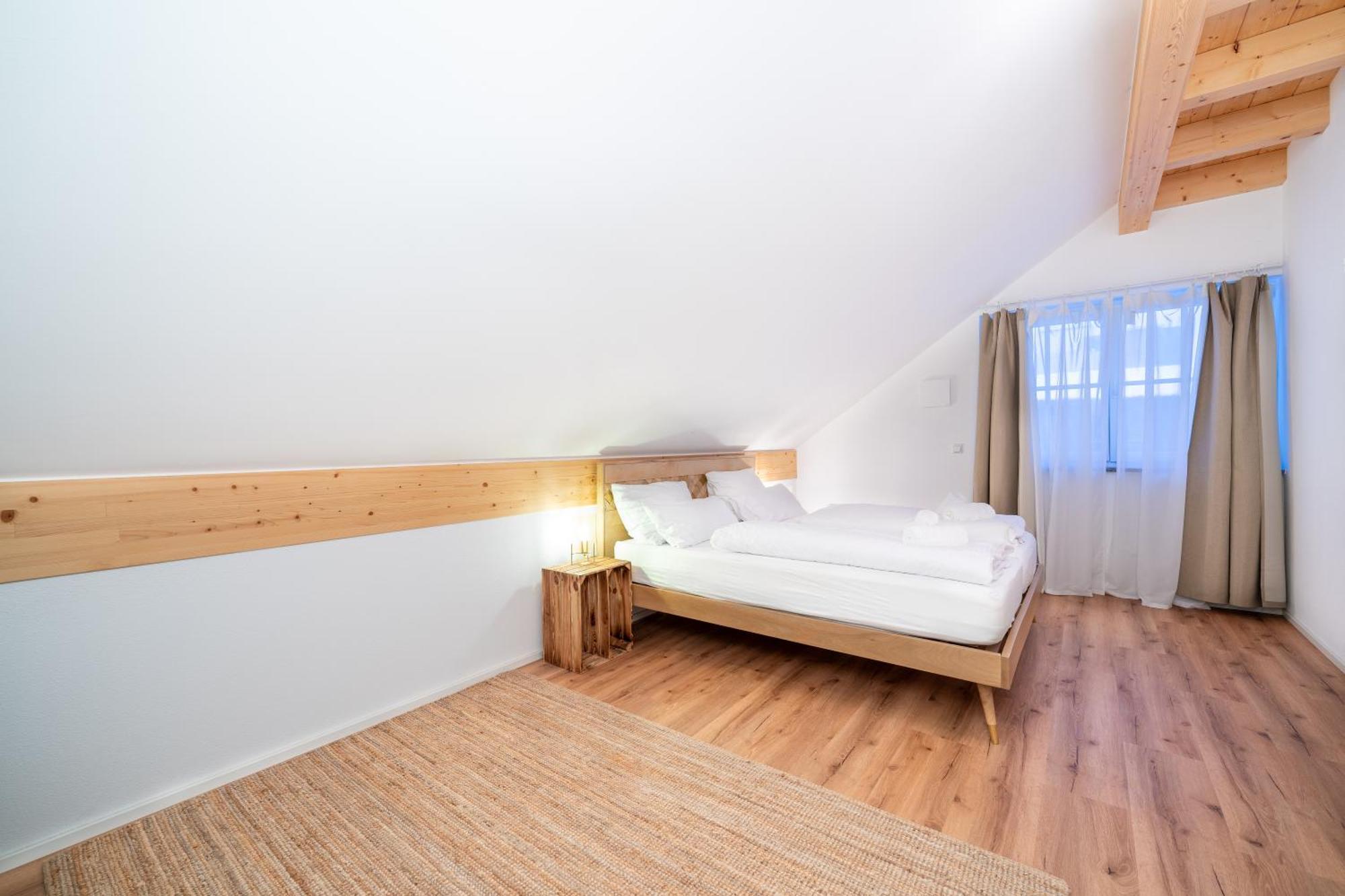 Liboria I Traumhafte Ferienwohnung In Aidling Am Riegsee Mit Atemberaubendem Blick Auf Die Majestaetische Zugspitze! Exterior foto
